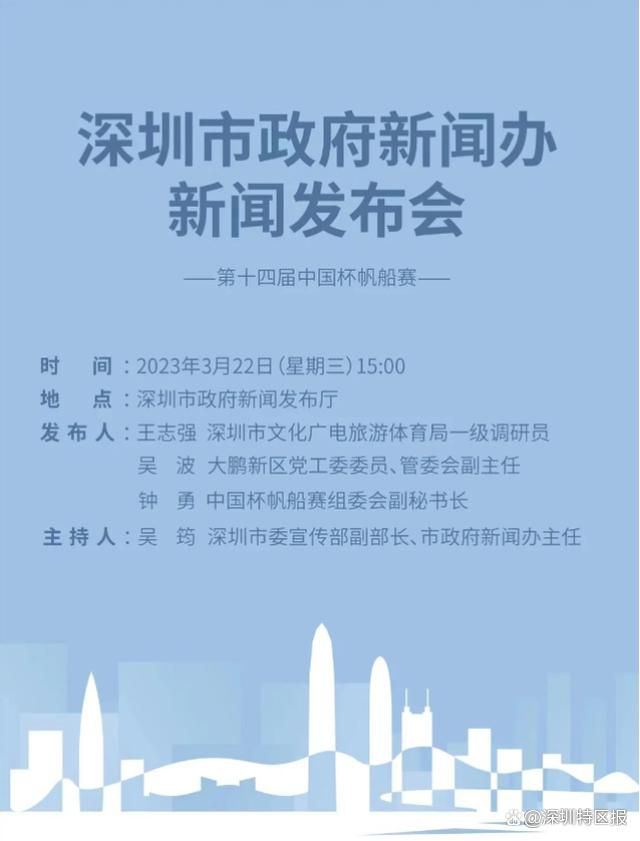 一边是顶级杀手间的极速追击，火力全开；一边是泰迪坠落在商场悬挂的装饰物上，命悬一线，真假杀手的身手反差感展现得淋漓尽致